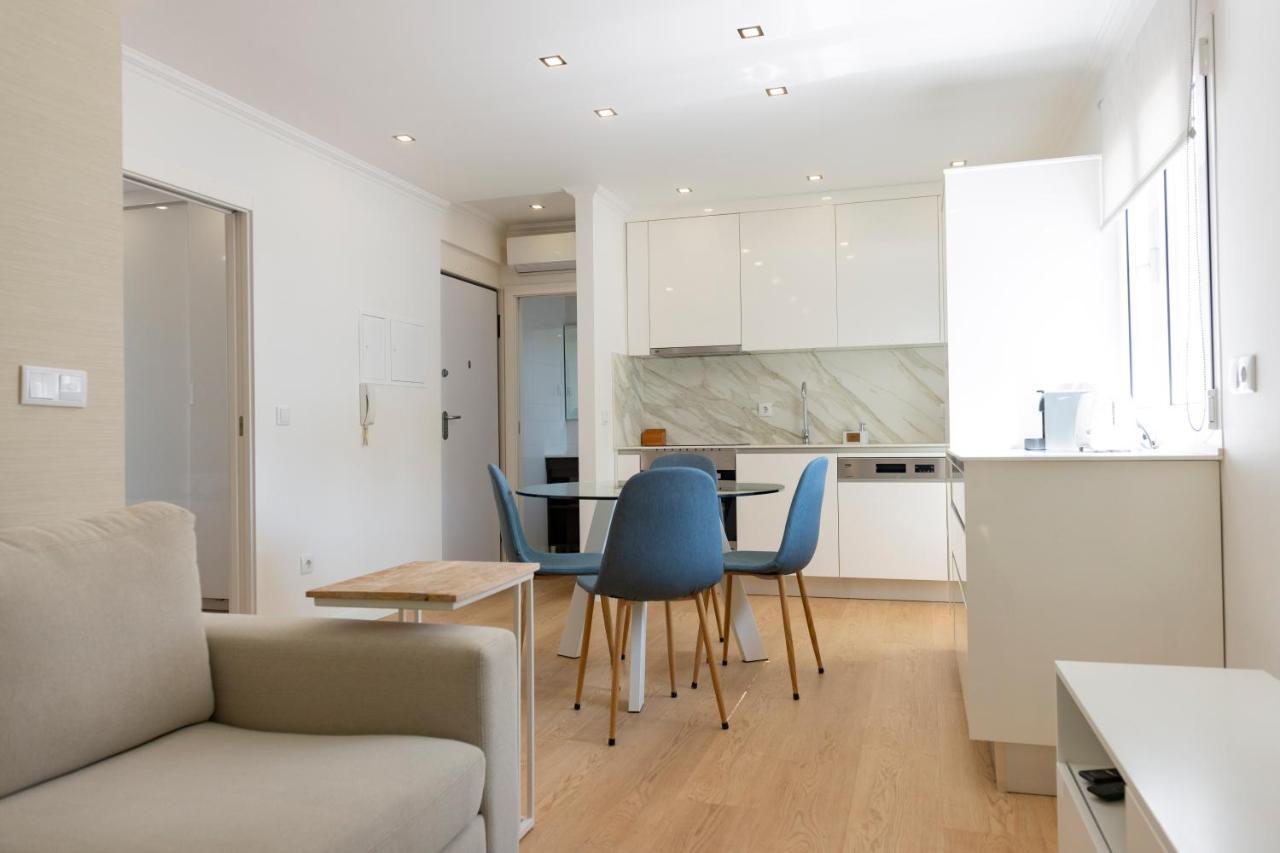 The Modern 1385 Apartment Batalha Εξωτερικό φωτογραφία
